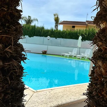 Marina Hotel 3*