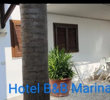 Hotel Marina